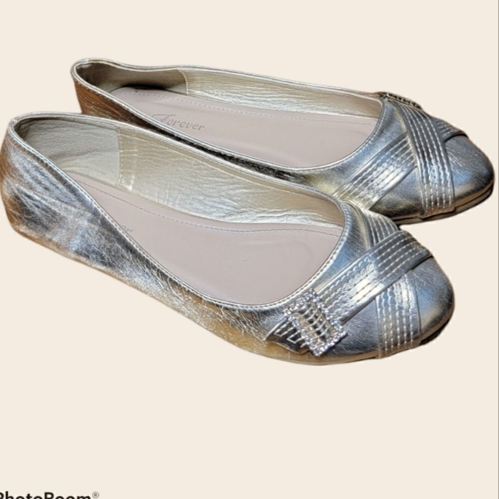 Forever Metalic Ballet Flats Size 9